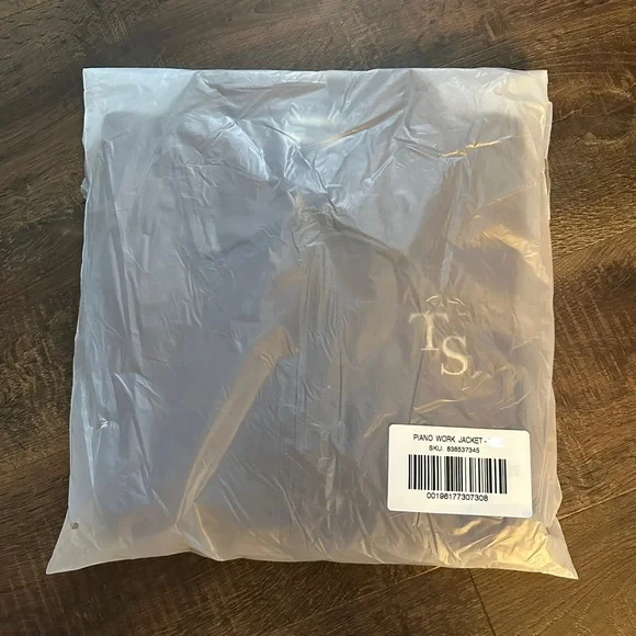 New NIP Taylor Swift Acoustic Piano Jacket Medium - Picture 1 of 5